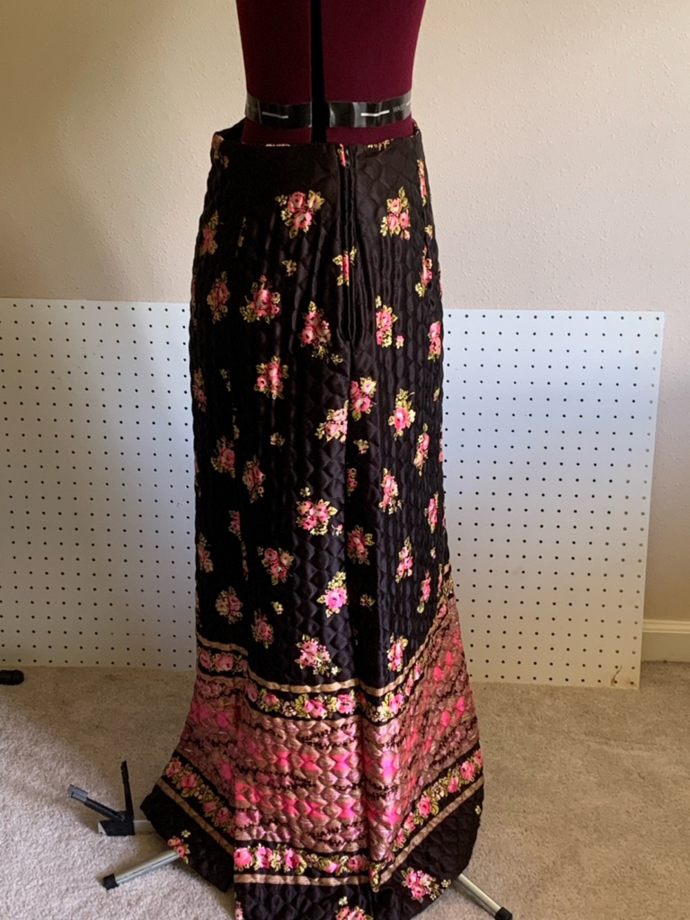 Black Quilted Maxi Skirt with Pink Floral Border - Picture 4 of 11